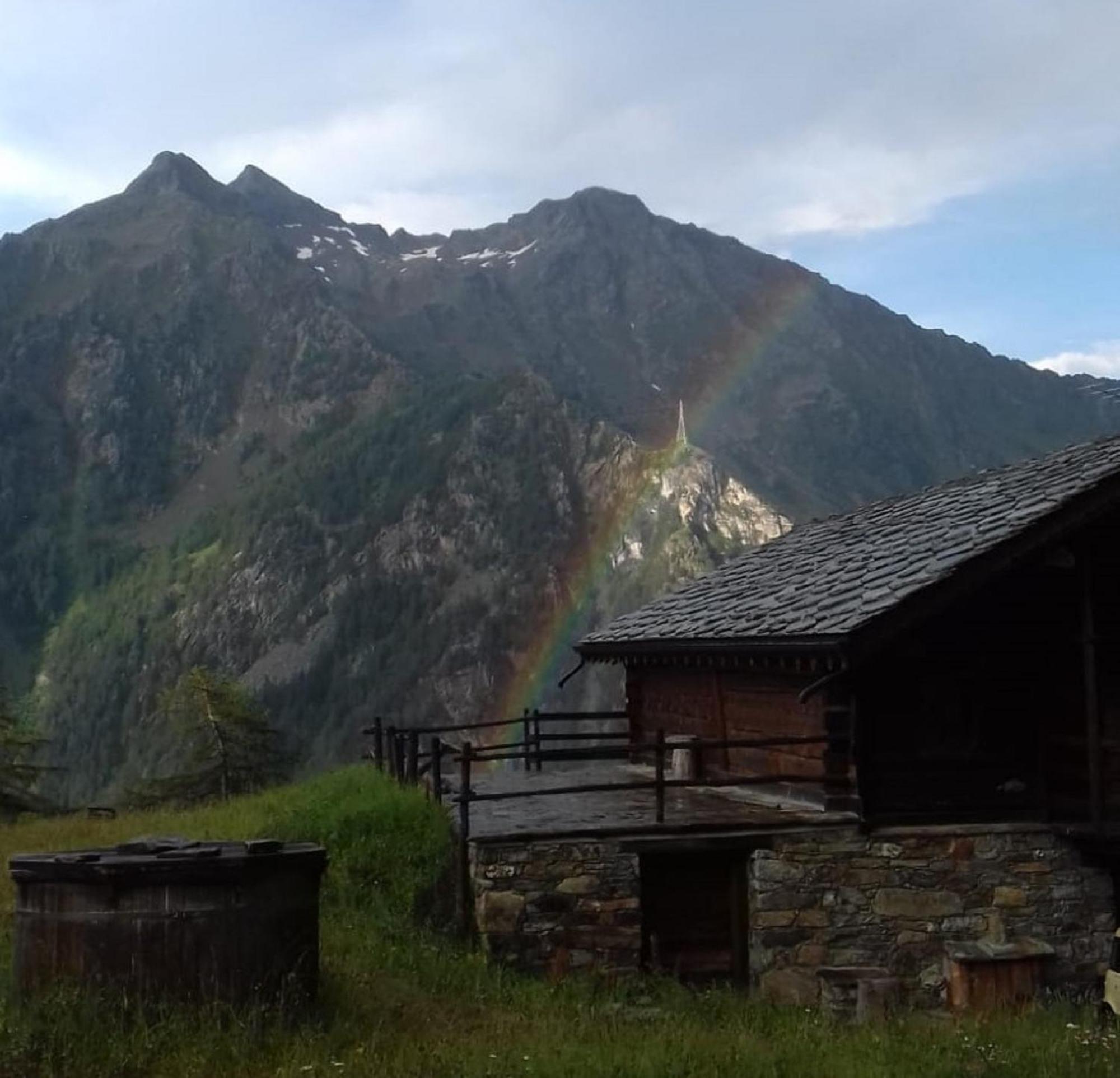 Baite Cialvrina Villa Gressoney-Saint-Jean Luaran gambar