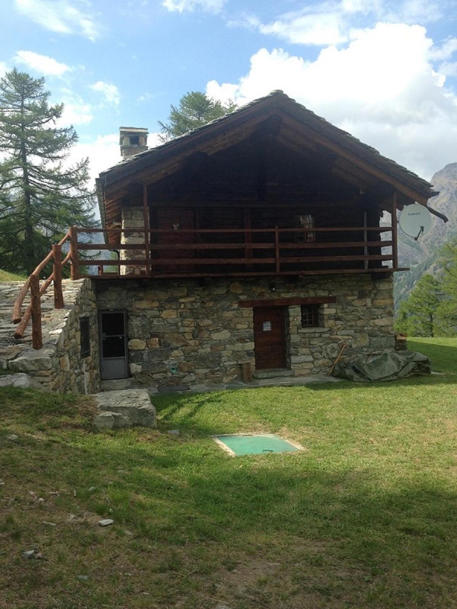 Baite Cialvrina Villa Gressoney-Saint-Jean Luaran gambar