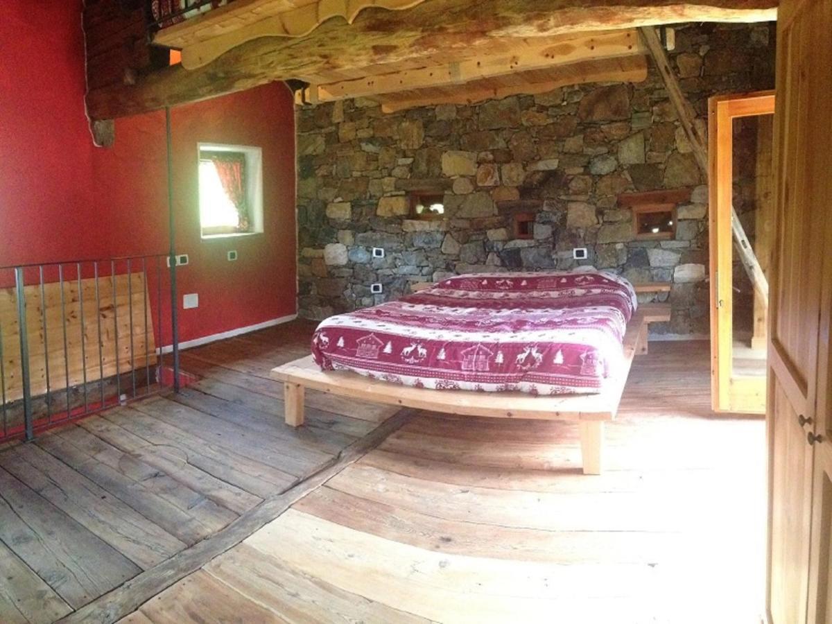 Baite Cialvrina Villa Gressoney-Saint-Jean Luaran gambar